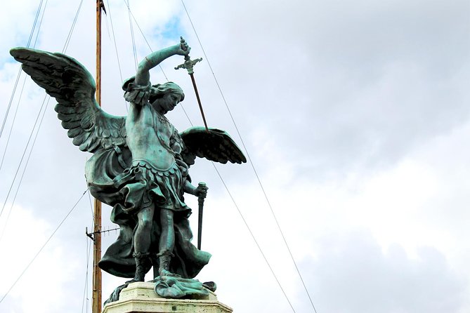 Castel Sant'Angelo E-Ticket & Multilingual Audio Guide - Sala Paolina and papal display