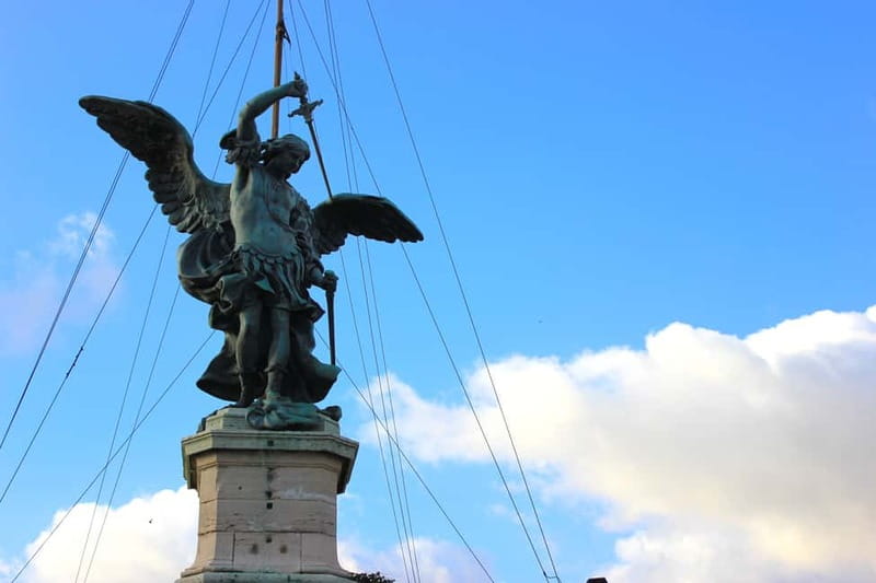 Castel Sant'Angelo Entry Ticket & Audioguide - Papal rooms, frescoes, and the chamber of ashes