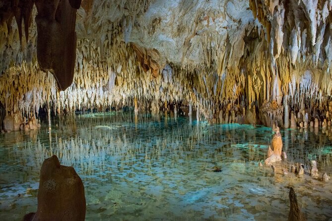 CaymanVisitor Hide & Seek GeoTour Self-Drive Tour - A three-island treasure hunt, not a quick George Town activity