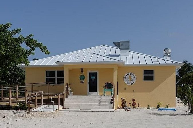 CaymanVisitor Hide & Seek GeoTour Self-Drive Tour - What the $12.50 price really buys