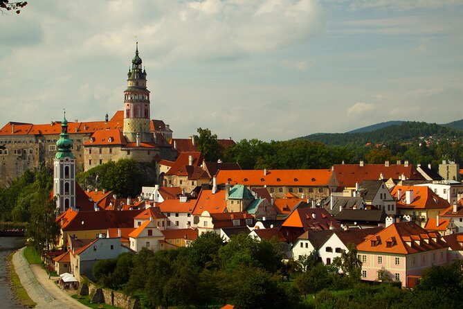 Cesky Krumlov Scavenger Hunt & Highlights Self Guided Audio Tour - Audio, riddles, and the quality of the storytelling