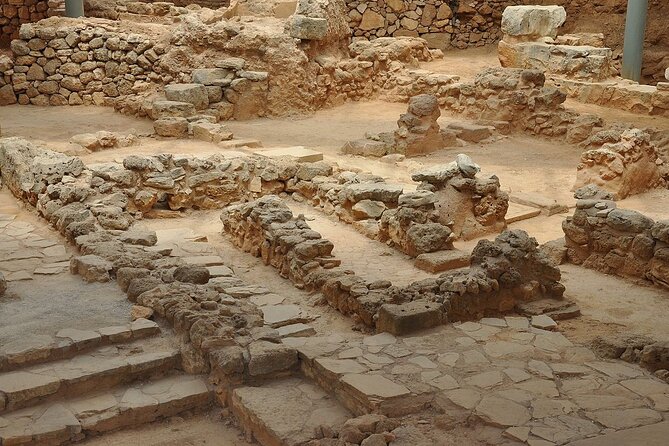 Chania’s Clash of Empires: A Self-Guided Audio Tour - Venetian Shipyards and the Neoria