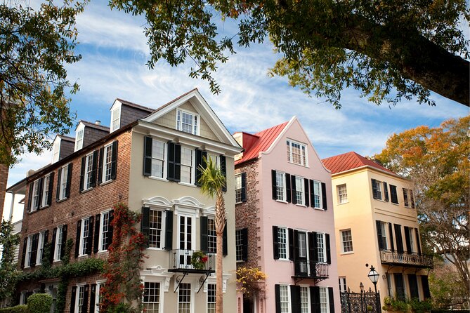 Charleston Scavenger Hunt and Highlights Self Guided Audio Tour - Washington Square, the Old Slave Mart Museum, and Heyward-Washington House