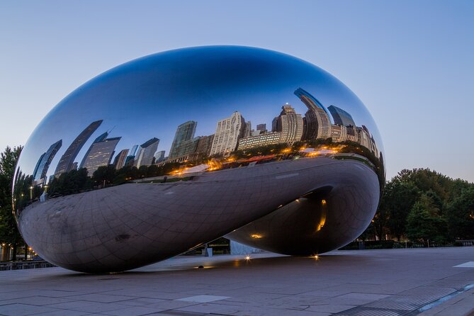 Chicago Self-Guided Audio Tour - The Riverwalk explains how Chicago changed its river
