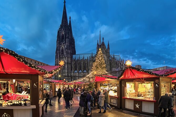 Cologne: City Walk with Audio Guide in 7 Languages on your Phone - Starting with Cologne Cathedral
