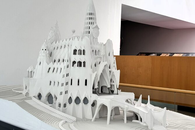 Colonia Guell & Gaudi's Crypt Admission Ticket with Audioguide - What The Audio Guide Adds