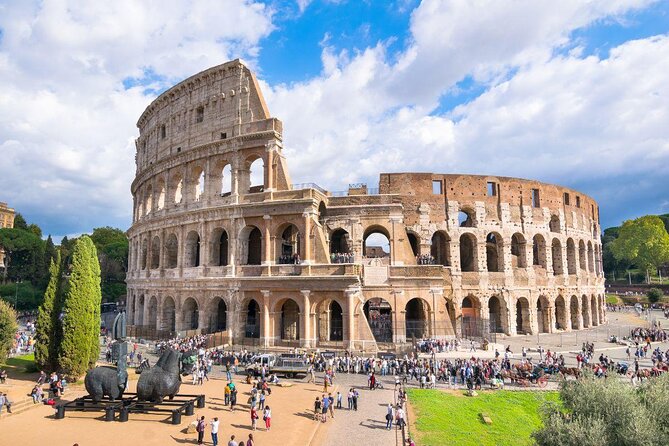 Colosseum, Forum, Palatine Hill with audio guide and Arena or Bus option - Key points to know before booking