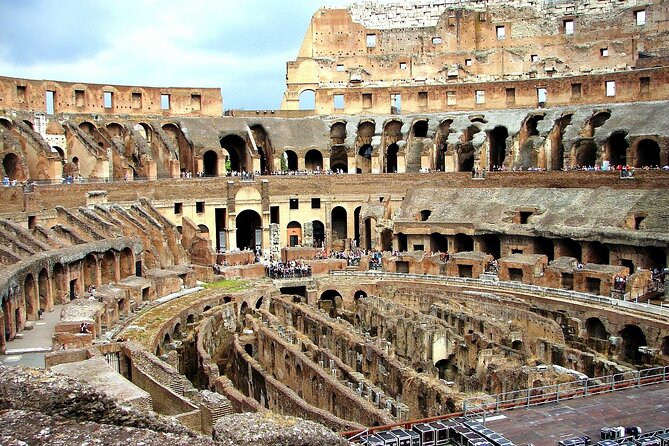Colosseum with Digital Audioguide and Arena Option - Meeting at the Arch of Constantine