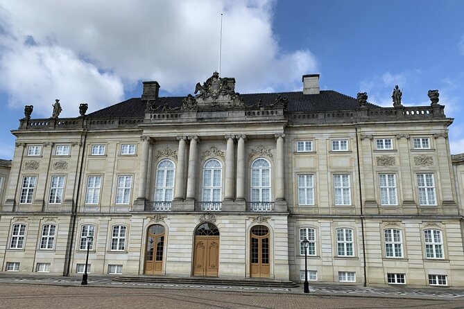 Copenhagen's Royal History: A Self-Guided Walking Tour - Amaliehaven and the final approach