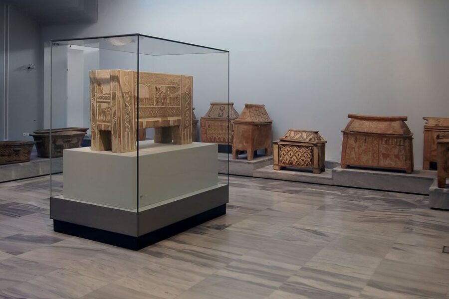 Crete: Knossos Palace and Museum E-Tickets with Audio Guides - How the smartphone audio works