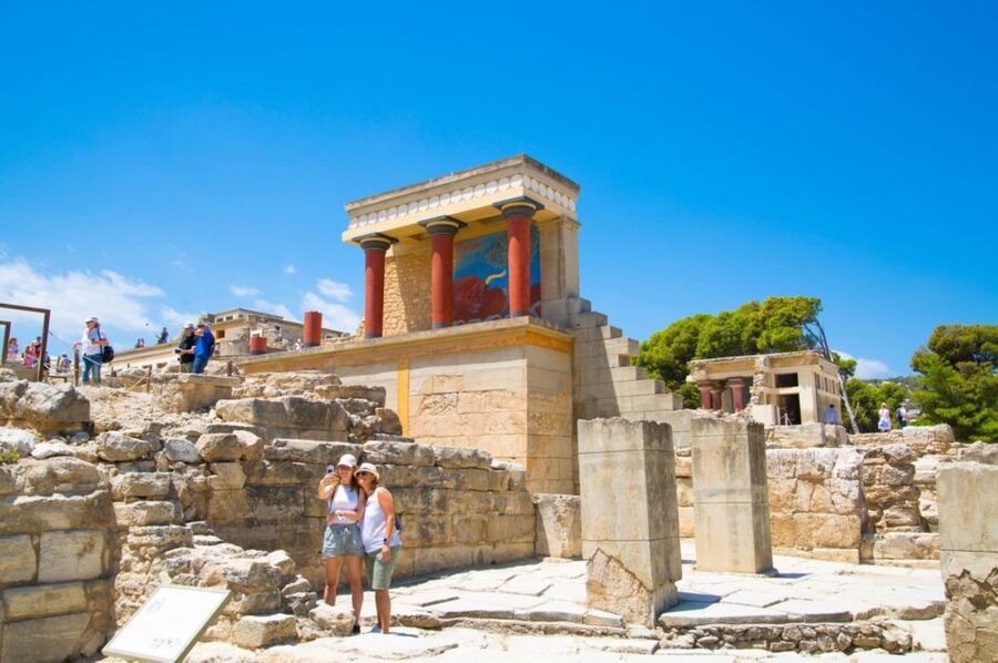 Crete: Knossos Palace and Museum E-Tickets with Audio Guides - What to prepare before you leave