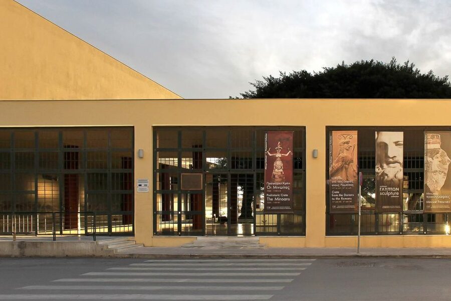 Crete: Knossos Palace and Museum E-Tickets with Audio Guides - Should you book this Knossos and museum combination?