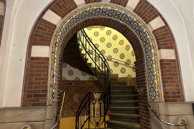 Danish Design Classic and Modern Style Self-Guided Audio Tour - Glyptotek and the appeal of the winter garden