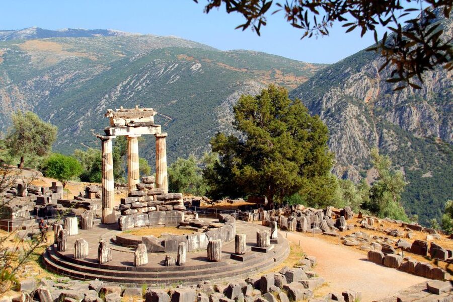 Delphi: Archaeological Site & Museum Ticket with Audio Tour - Key points to know before visiting Delphi