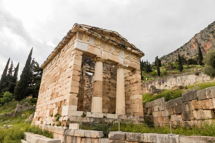 Delphi: Archaeological Site & Museum Ticket with Audio Tour - Start with the Delphi Archaeological Museum