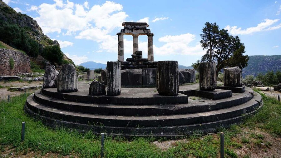 Delphi Self-Guided Tour with 3D Models & Audio (No Ticket) - Should you book it?