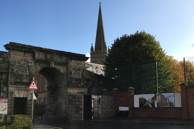 Derrie Danders: A Self-Guided Audio Tour of the Riverside and South City - St Columba’s Church at the Long Tower