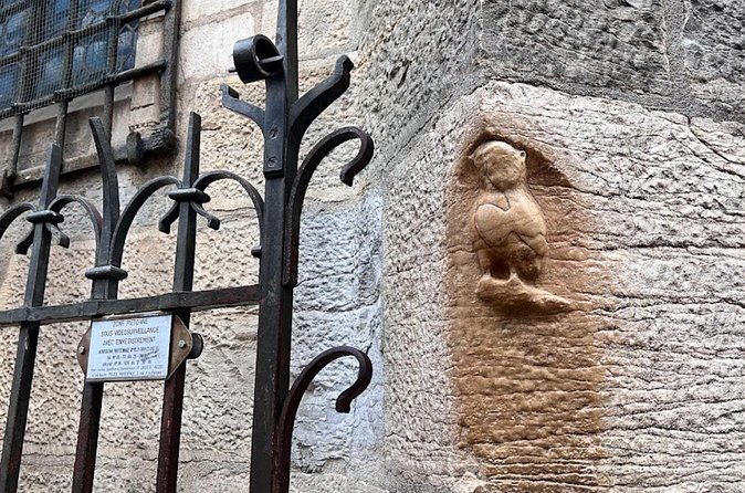 Dijon City Self Guided Walking Tour through Smartphone App - Saint-Bénigne, gingerbread, and the final museum