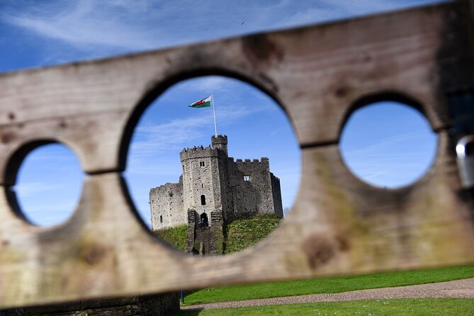 Doctor Who and Cinematic Cardiff: Self Guided Walking Tour - Gardens and a museum add breathing room