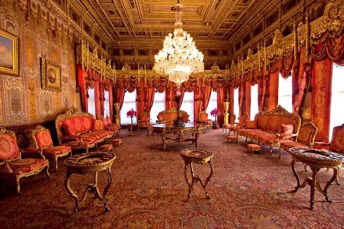 Dolmabahce Palace Skip the Ticket Line Entry with Audio Guide - Booking, timing, and small details that matter