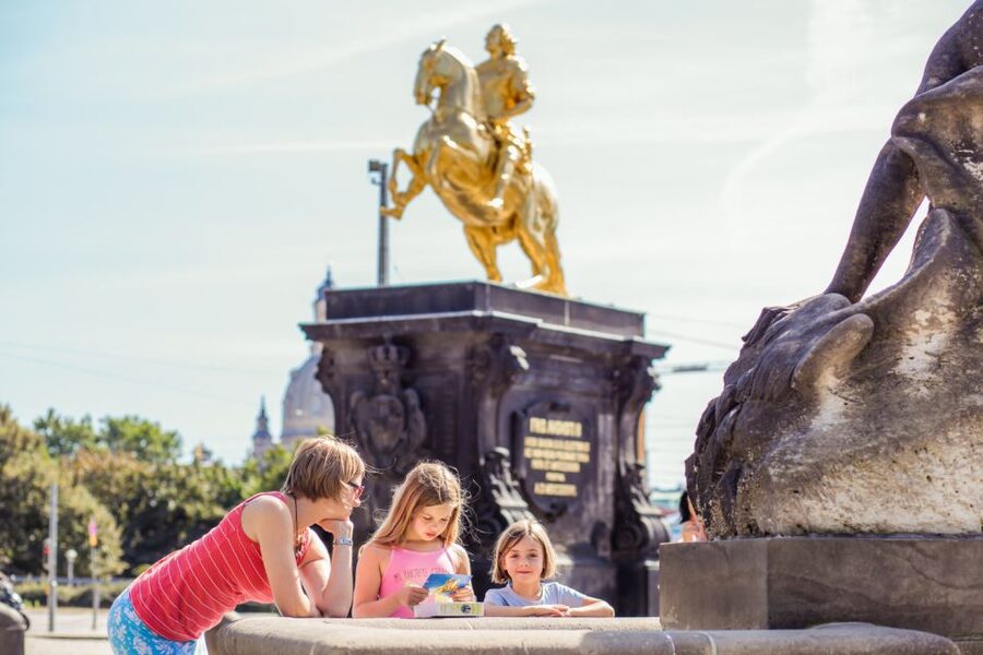 Dresden Neustadt: Scavenger Hunt Self Guided Tour - Who will enjoy this most