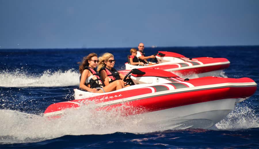 Dubai: Private Self-Drive SeaKart Jet Ski Boat Tour - Taking the wheel at Dubai Harbour