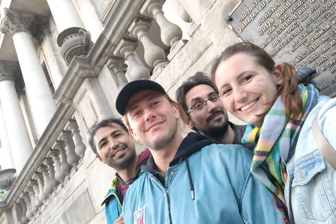 Dublin Ghost Hunt Exploration Game and Tour - City Hall, Georgian Dublin, and Viking clues