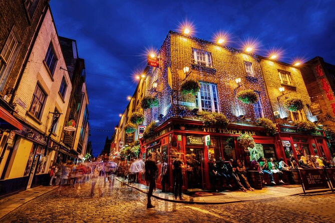 Dublin Scavenger Hunt and Highlights Self Guided Audio Tour - Fusilier’s Arch and the National Museum
