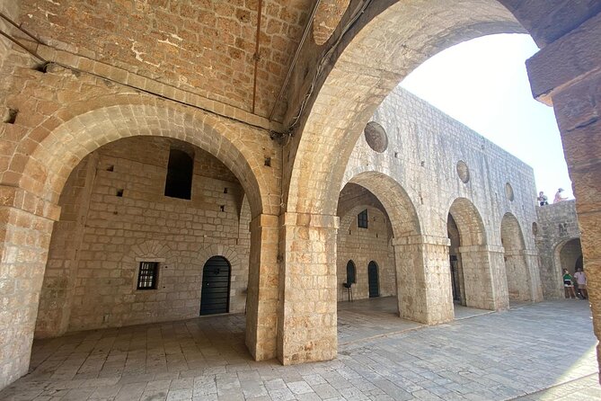 Dubrovnik Game Of Thrones self-guided tour with mobile app - The Walk of Shame steps and Cersei’s story