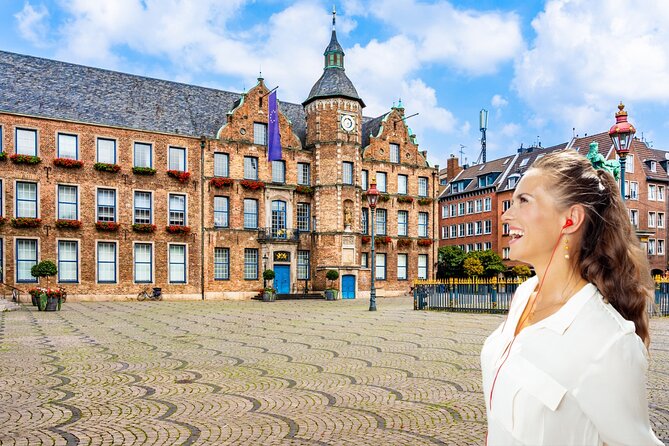 Dusseldorf: City Walk Audio Guide in 7 Languages on your Phone - A self-guided route through Düsseldorf’s best-known sights