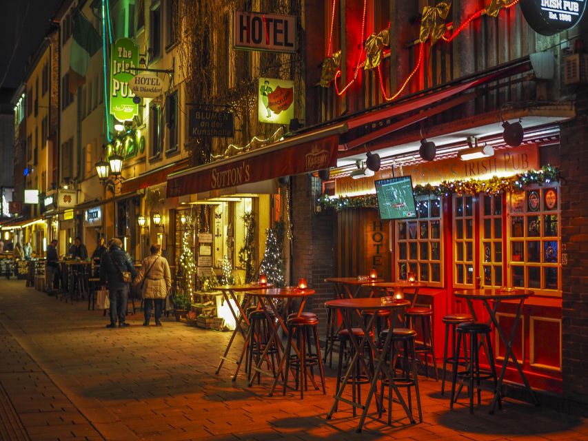 Düsseldorf: Scavenger Hunt Self-Guided Tour - German language and the importance of preparation