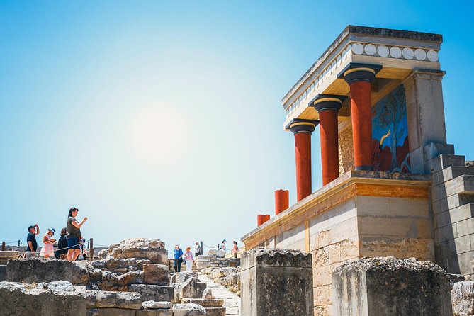 E-Ticket & Audio Tour for Knossos Palace: Unlock Minoan Majesty - Getting the phone and ticket ready