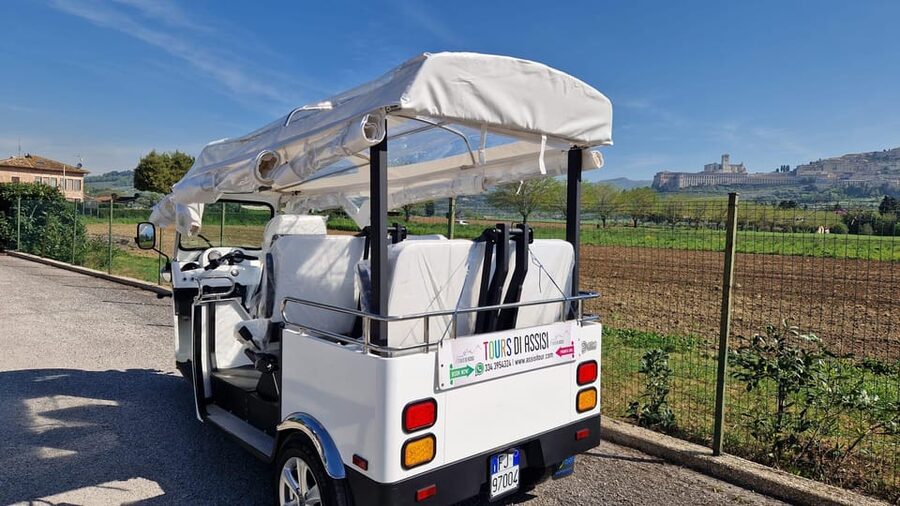 E - Tuk Panoramic Tour Assisi with audio guides - San Rufino, the bishop’s square, and Saint Francis Basilica