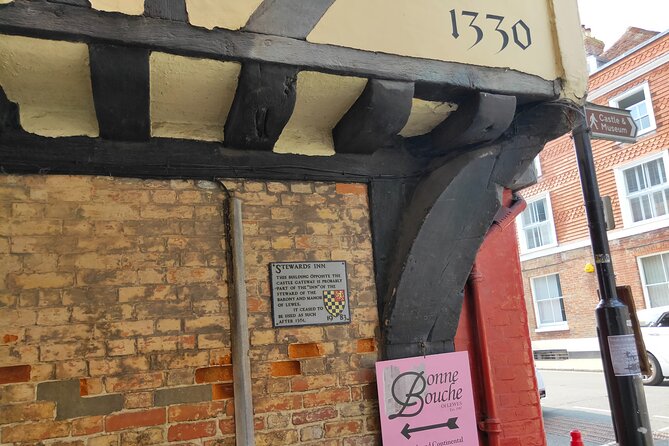 Eccentric Lewes: A Self-Guided Walking Tour - Practical details before you book