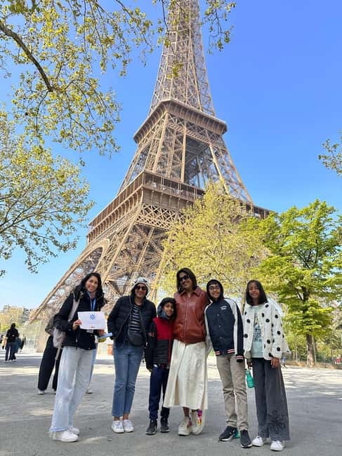 Eiffel Tower Ticket: Summit or 2nd Floor + Audioguide - Using the audioguide without a live guide