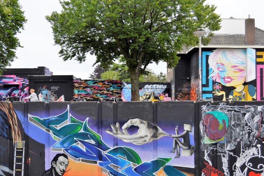 Eindhoven: Self-Guided Individual Street Art Tour - Starting at Gasfabriek 3