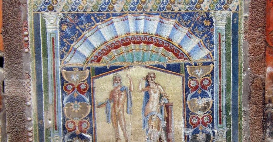 Ercolano: Herculaneum Skip-the-Line Ticket & Audio Guide - Entering the archaeological site