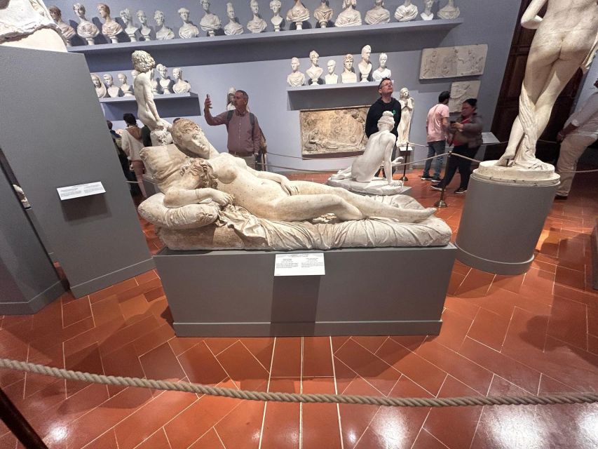 Florence: Accademia Gallery David Entry & Audio Guide App - Medici instruments with a musical surprise