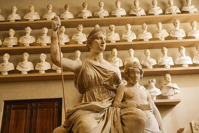 Florence Accademia Gallery Entry Ticket & Audio Guide App - Using the English audio guide app