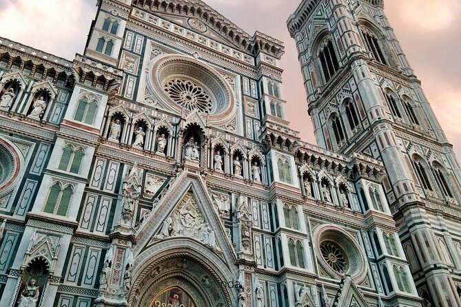 Florence Highlights Self guided scavenger hunt and Walking Tour - Language choices and phone planning