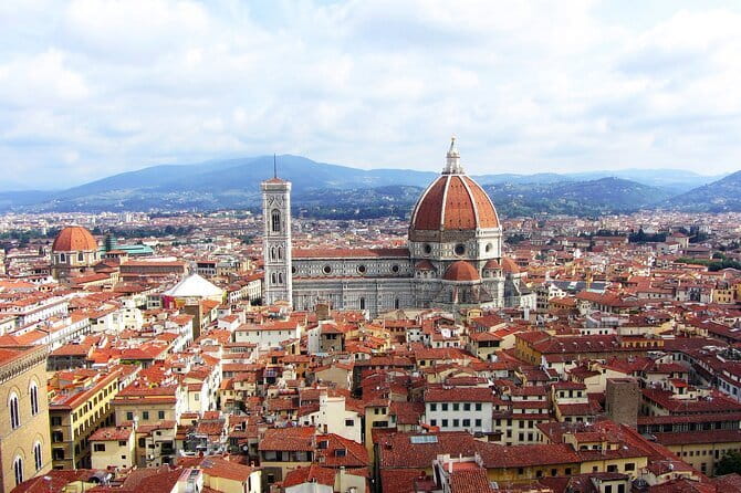 Florence: Luxury Duomo Cathedral Private Walking Tour - The advertised 90 minutes versus the time you may receive