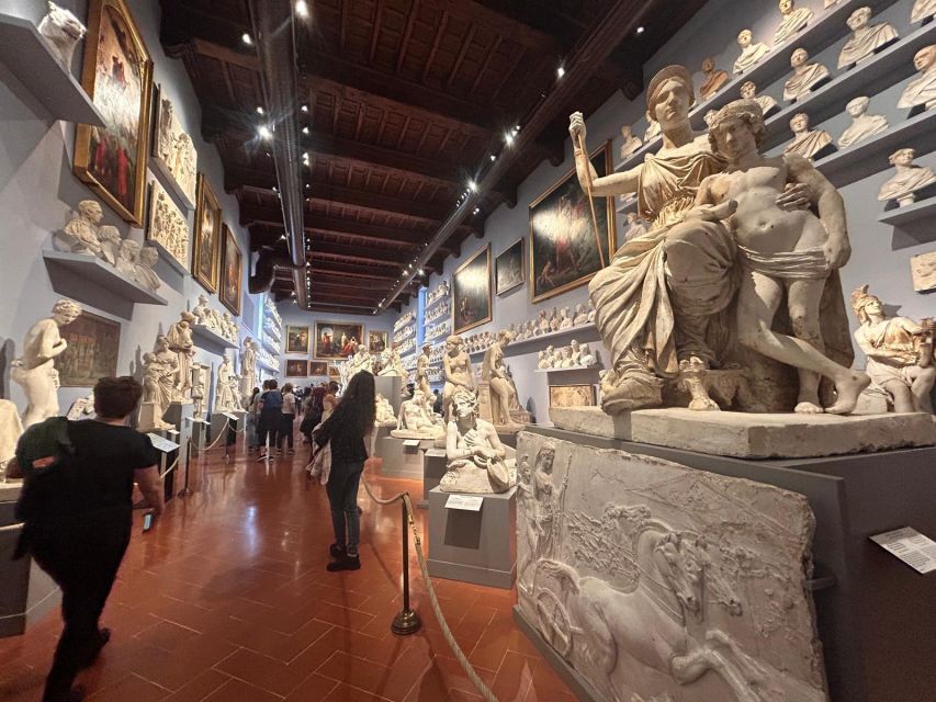 Florence: Michelangelo's David Entrance Ticket and Audio App - Timed entry and the real meaning of skip the line