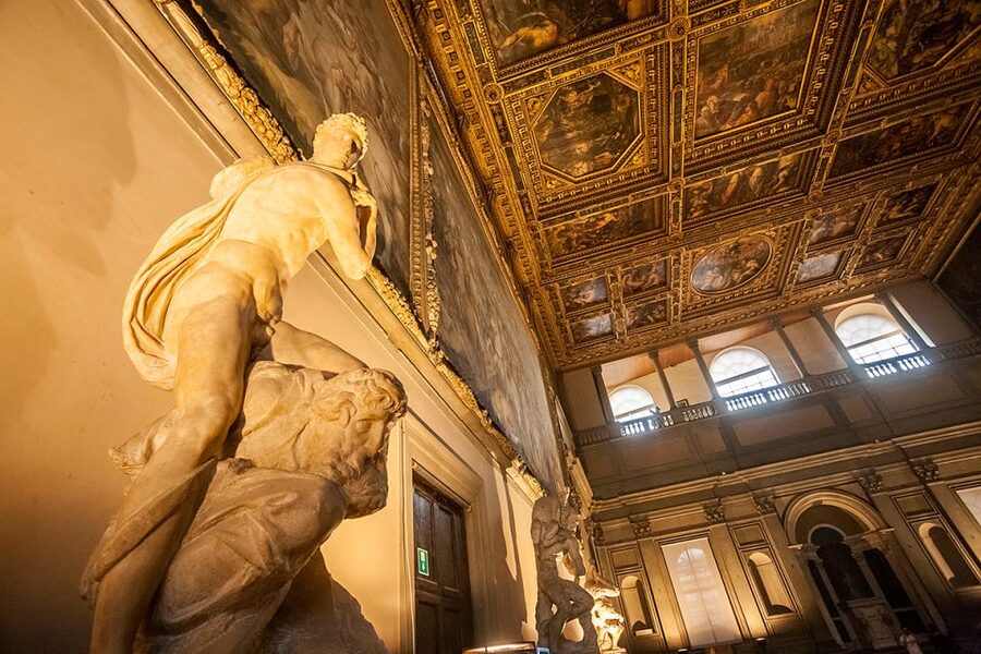Florence: Palazzo Vecchio Entrance Ticket & Audioguide - How the audio and multimedia guides work