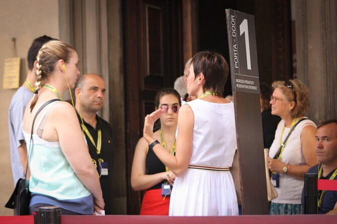 Florence: Uffizi Gallery Audio Guided Tour led by Tour Leader - How The Live Guide Fits In