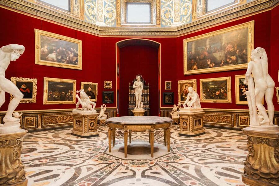 Florence: Uffizi Gallery Reserved Entry Ticket & Audioguide - Following the two-floor route