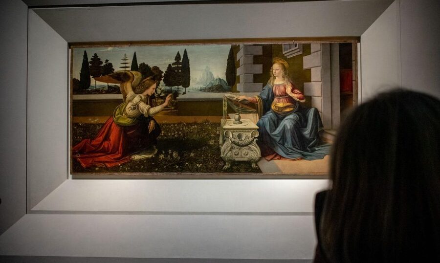 Florence: Uffizi Official timed Entry Ticket & Audio Guide - The first rooms: Giotto and the move toward Renaissance art