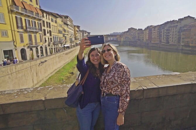 Florence Walking Tour with Audioguide on Your Smartphone - Ponte Vecchio and the climb toward Belvedere