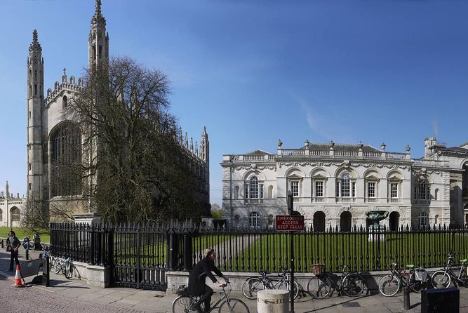 Former Student’s Cambridge Colleges: An Outdoor Audio Tour - Magdalene College and the option to keep exploring