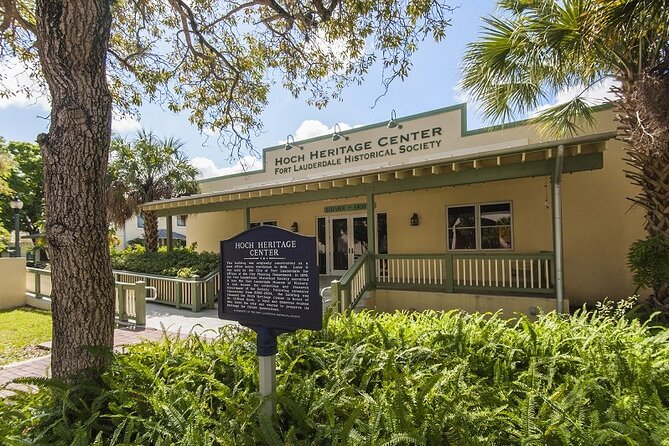 Fort Lauderdale Riverwalk Self-guided Audio Walking Tour - The New River and Fort Lauderdale’s early buildings