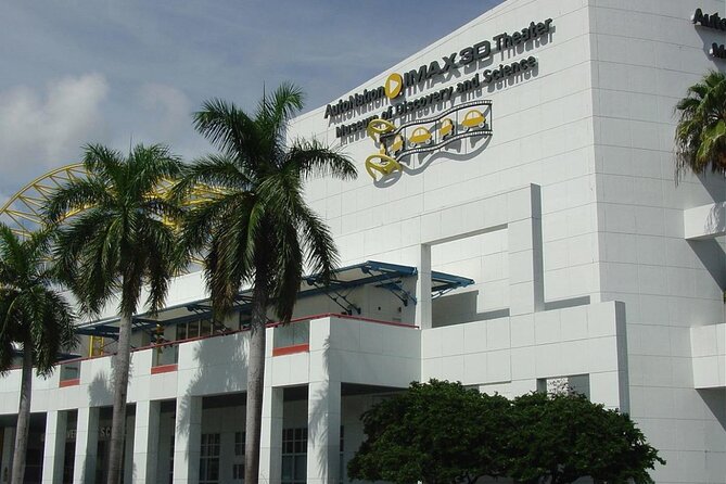 Fort Lauderdale Riverwalk Self-guided Audio Walking Tour - Memorials, sculpture, and a changing waterfront